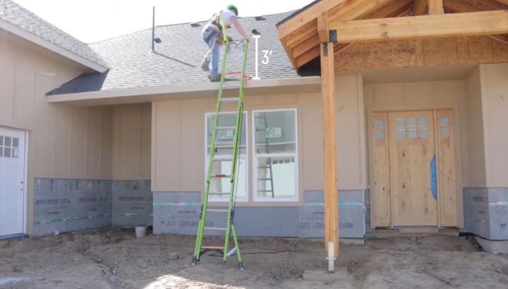 How Far Must Ladder Rungs Be Spaced
